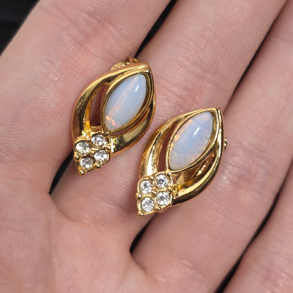 Avon Vintage Gold Tone Faux Opal Rhinestone Clip On Earrings Marquise Art Deco